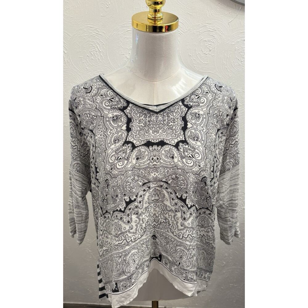 CAbi Style 347 Black/White Silk Blend Paisley Scarf Top Striped Back Size XS